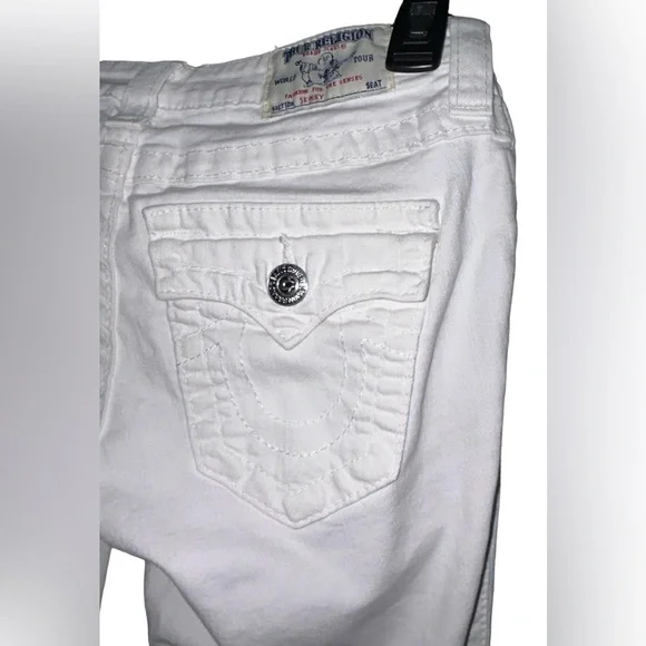 🔥TRUE RELIGION!! DESIGNER WHITE DENIM JEANS WITH BLUE DETAILING!! 🔥 - Picture 11 of 15